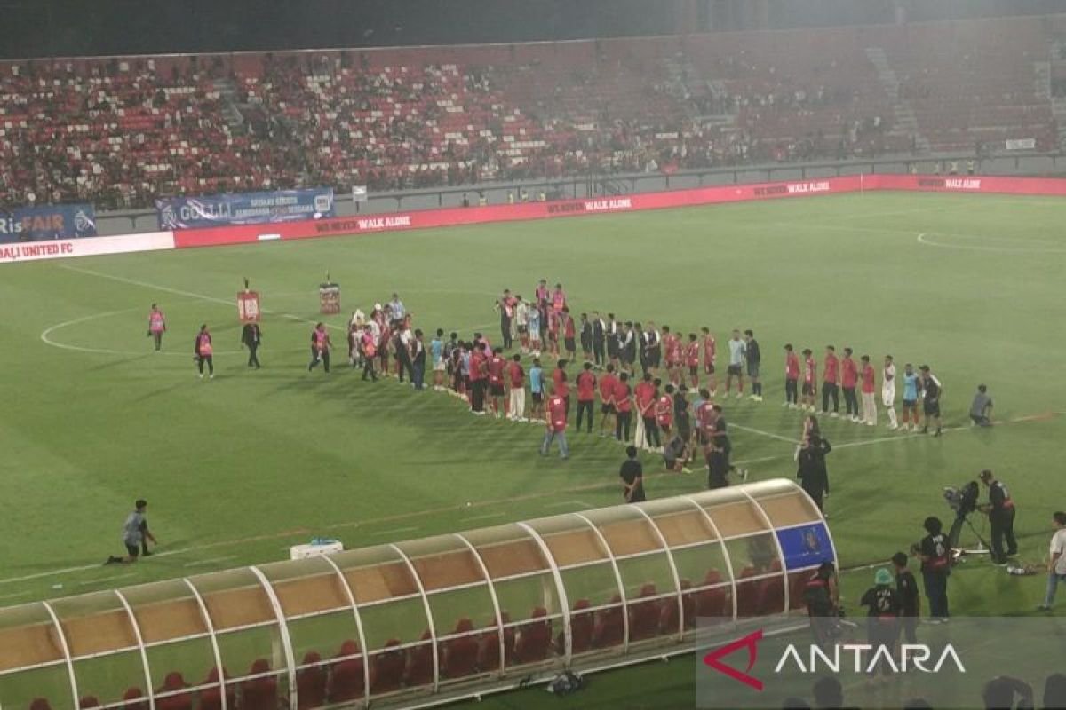 Farewell Ceremony for Stefano Cugurra at Bali United