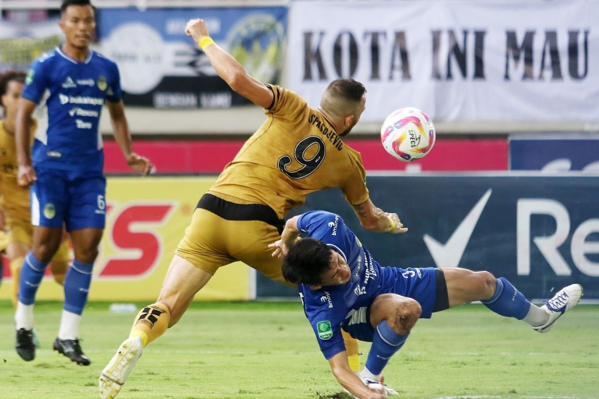 Van Gastel Soroti Dua Aspek Positif PSIM Meski Kalah dari Persis Solo