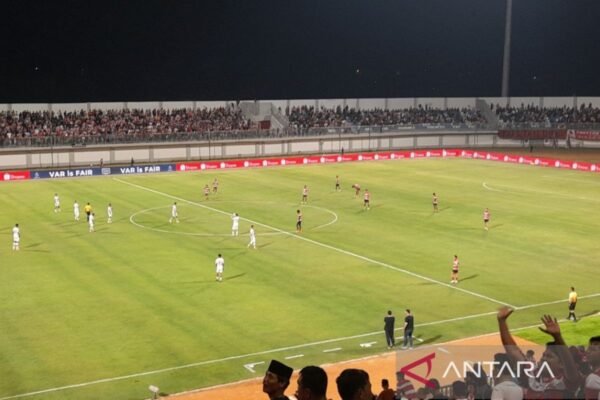 Persis Diamkan Madura United 2-1 di Rumah Sendiri