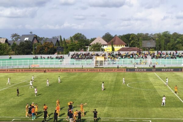 Berita Sepak Bola: Bhayangkara Raih Kemenangan 2-0 atas Persis Tanpa Terduga Gol Kebobolan