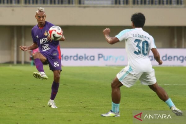 Persik Meraih Kemenangan Perdana di Super League dengan Memenangkan Pertandingan 2-1 Melawan PSBS