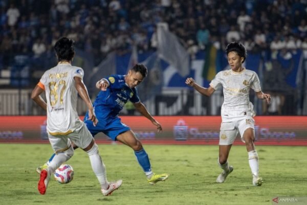Persib Bandung Beralih Fokus ke Pertandingan Melawan Arema FC