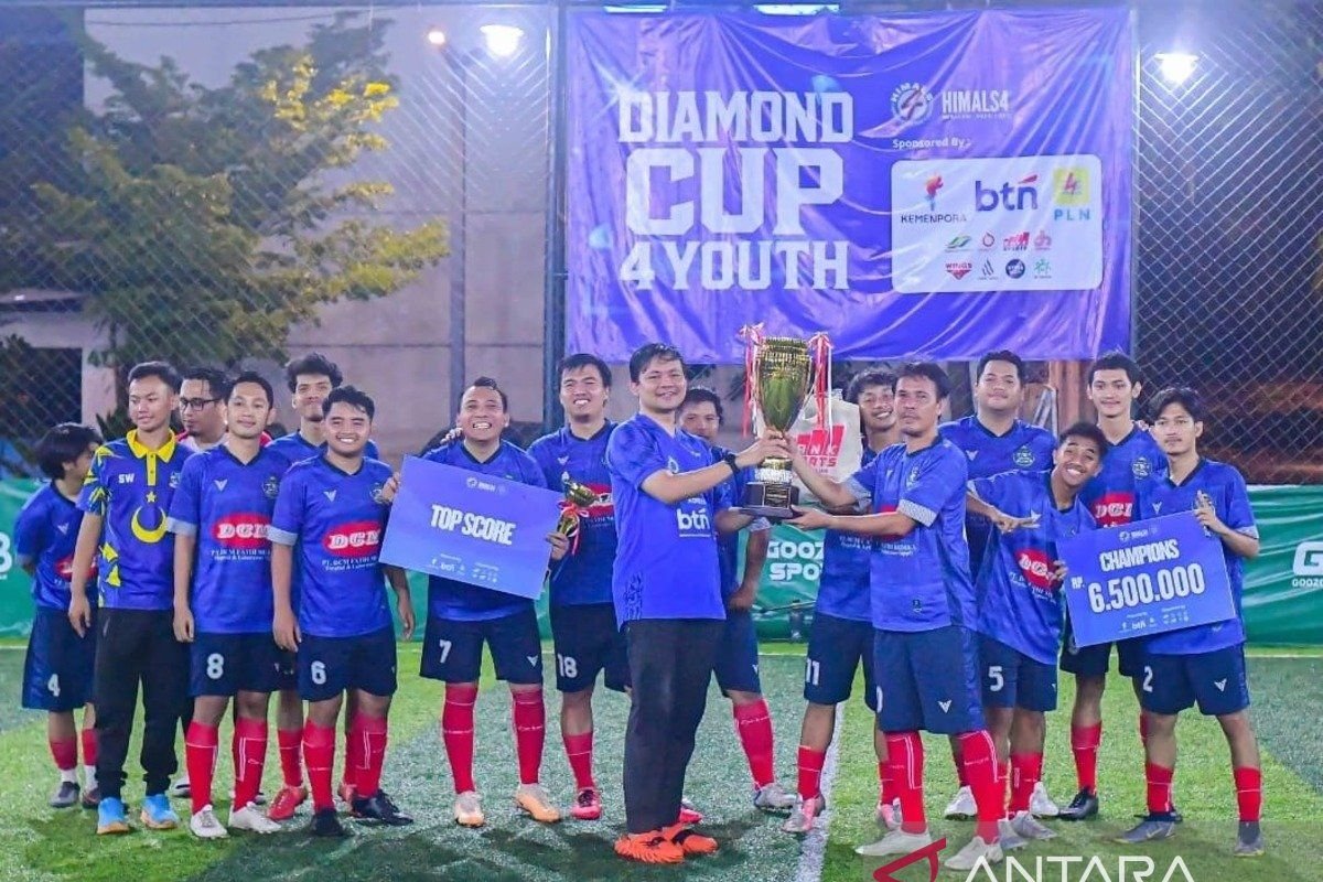 Ajang Mini Soccer Pertama di Indonesia untuk Alumni SMA oleh Himals4