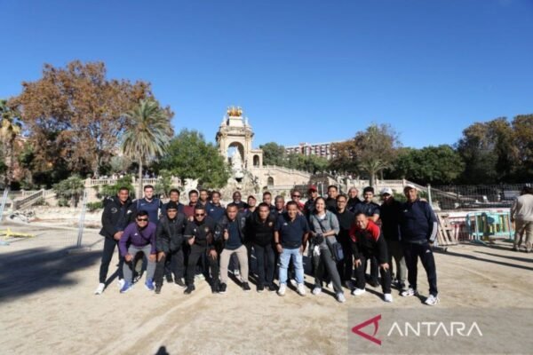 Direktur Akademi EPA Super League Menggali Pelajaran dari Juara Eropa